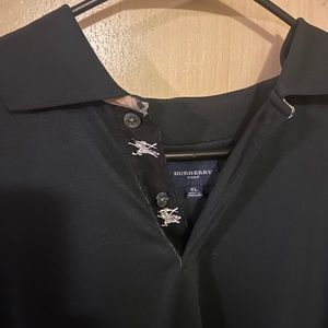 Burberry. Beautiful shirt. XL.